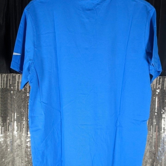 Nike NFL North Carolina Panthers Shirt - Picture 5 of 5